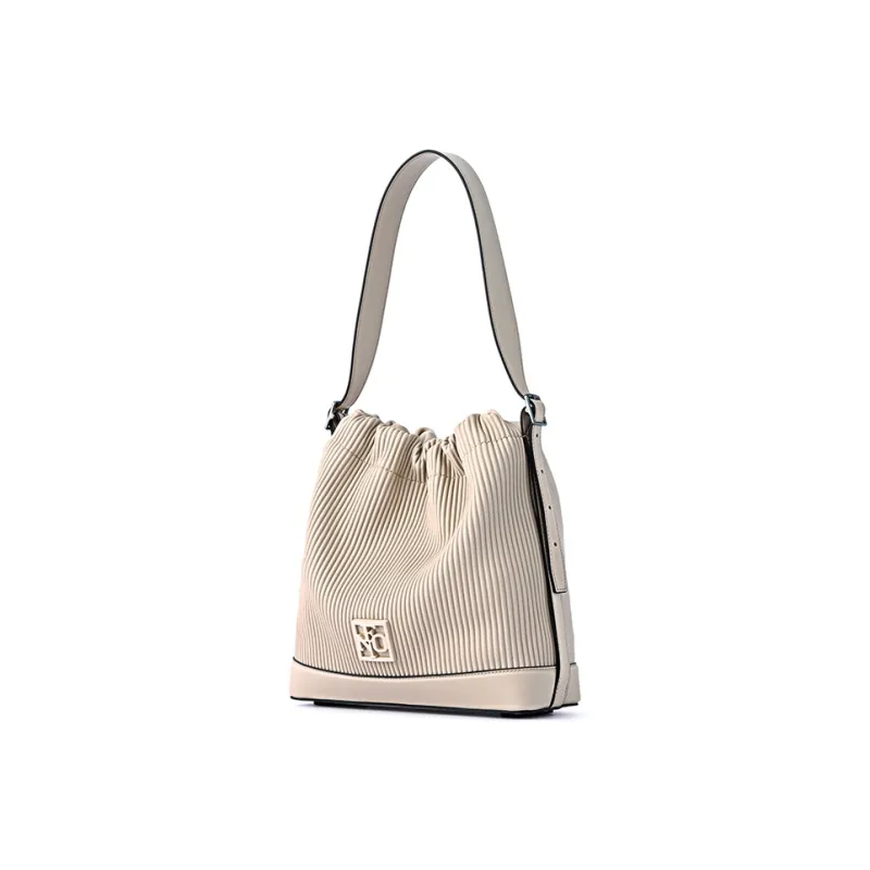 FION Shoulder Bags-4