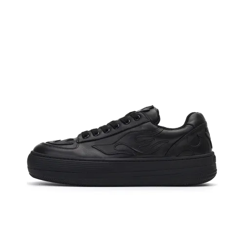 WILD PITCH Plunge Skateboard Shoes Unisex Low-Top Pitch Black