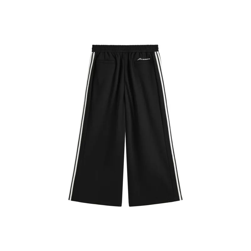 Umbro X PEACEBIRD MEN PEACEBIRD X Umbro Knitted Sweatpants Men Black-1