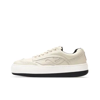 WILD PITCH Low Top Skateboard Shoes Unisex Ecru