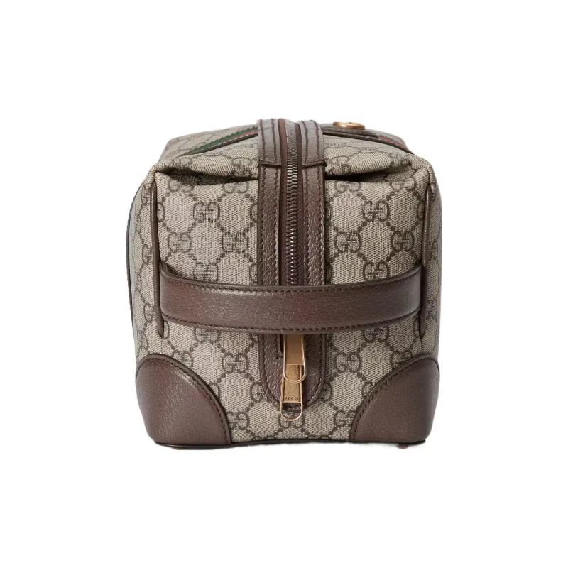 GUCCI Savoy Toiletry Bag-2