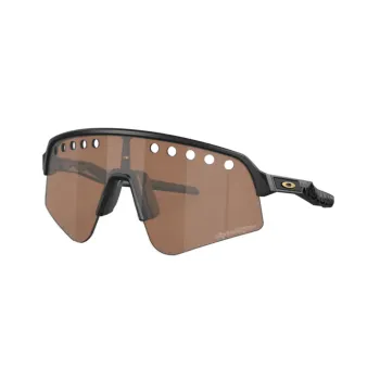 Oakley Tinted Oversize frame Sunglasses