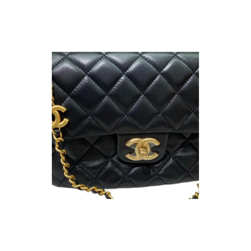 CHANEL 22K Autumn And Winter Lambskin Flap Bag, Crossbody Bag, Shoulder Bag Trumpets Women's Black-5