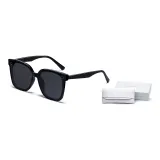 Style B Three-Pin Black Frame with Gray Lens