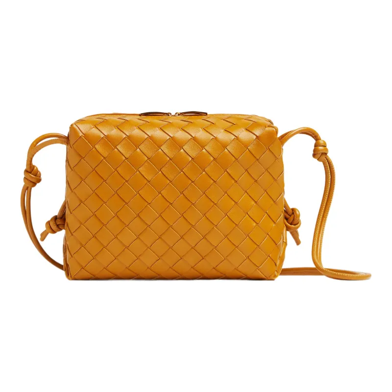 Bottega Veneta Loop Intrecciato Camera Bag Small Cob-0