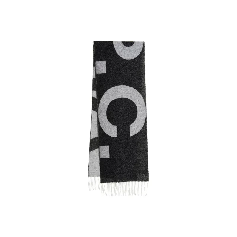 A.P.C Logo Detailed Fringed Scarf-1