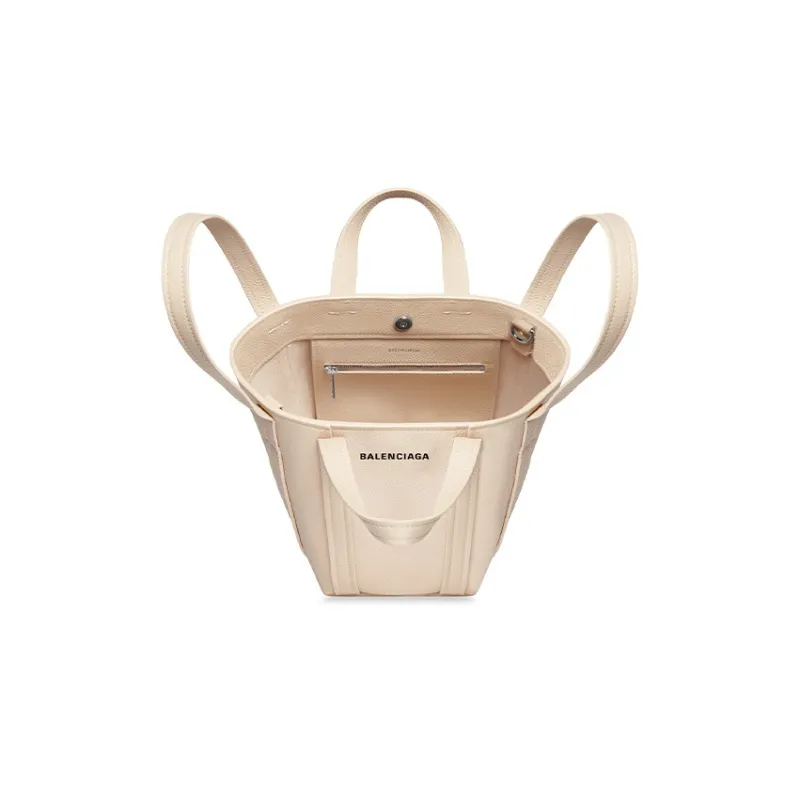 Balenciaga Everyday Handbags-5
