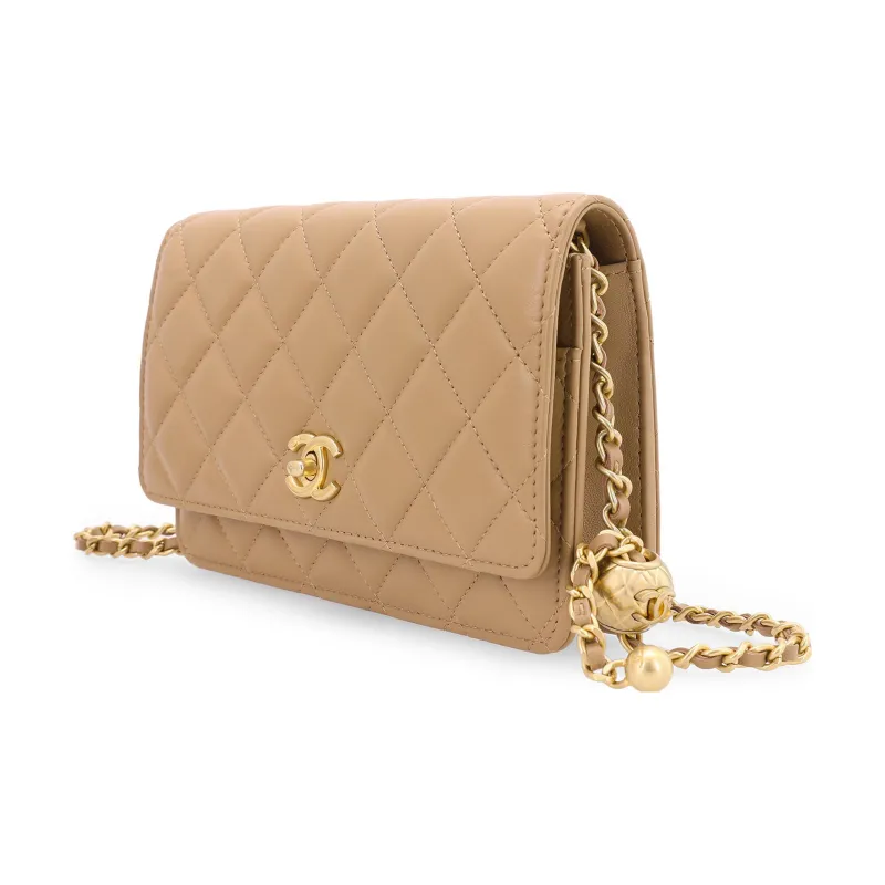 CHANEL WOC Smooth Lambskin Shoulder Bag, Crossbody Bag Trumpets Women's Beige-1