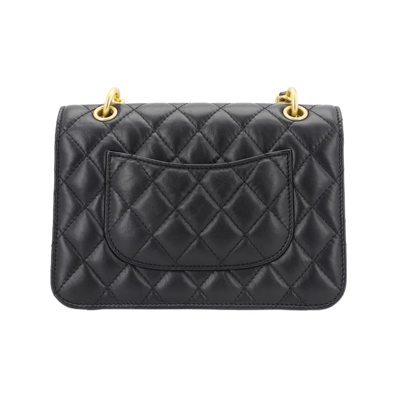 CHANEL Small Lambskin Messenger Black/Glod-2