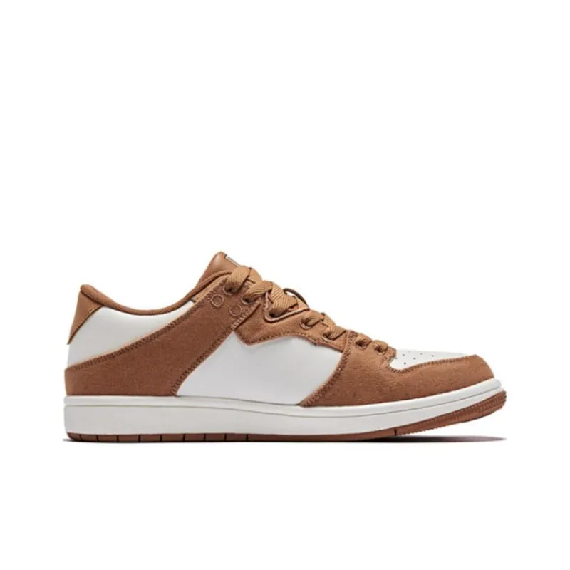 QIAODAN Coverage Wear Resistant Lightweight Breathable Slip Resistant Low Top Skateboard Shoes Men's White Brown-3