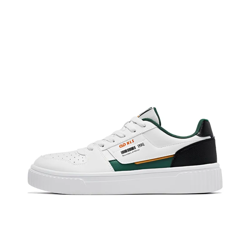 QIAODAN Slip Resistant Shock Absorbers With Abrasion Resistant Properties Low Top Skateboard Shoes Men's White Green-0