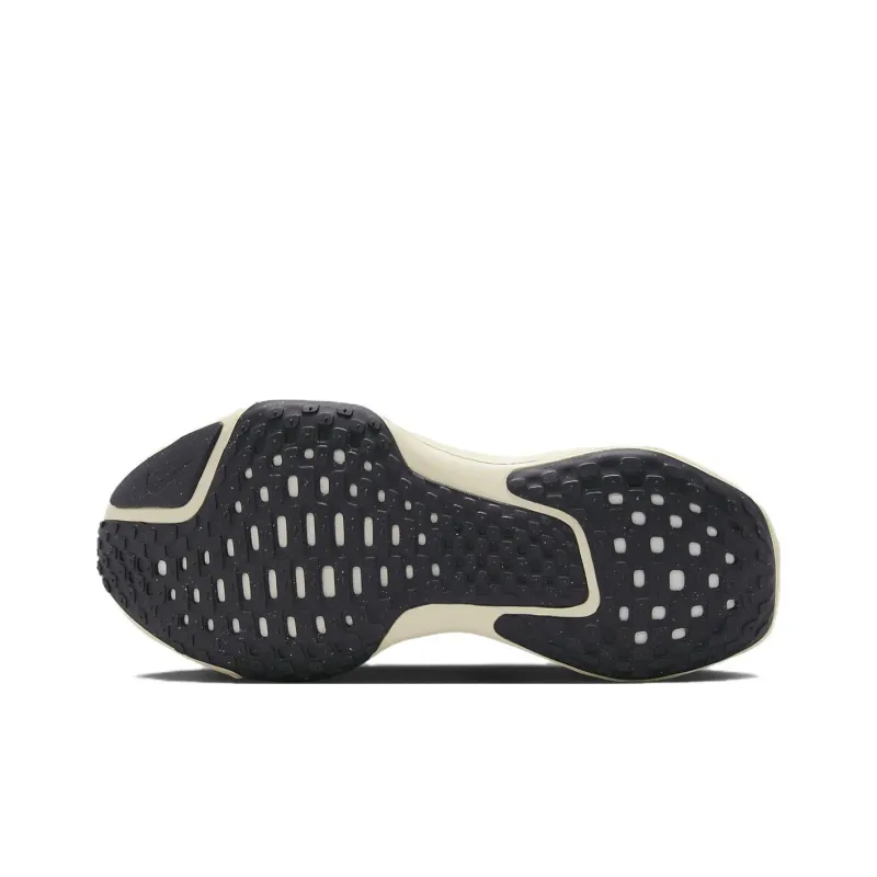 Nike ZoomX Invincible Run 3 Light Cream-5