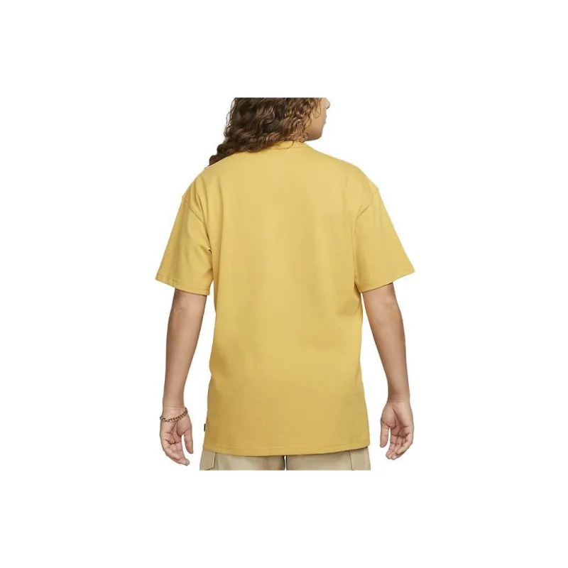 Nike Sportswear Essentials Series T Shirts Men Yellow-1