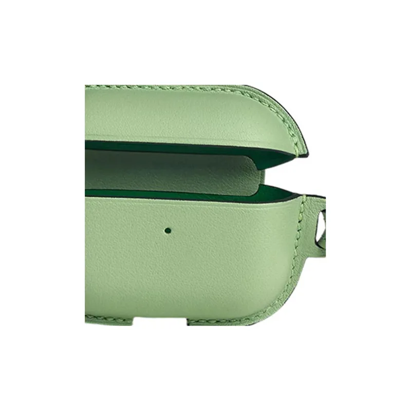 HERMES Swift Leather AirPods Pro Case Unisex Grasshopper Green/Bamboo Green-6