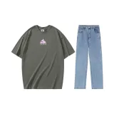 Set (gray green T-shirt + crushed ice blue jeans)