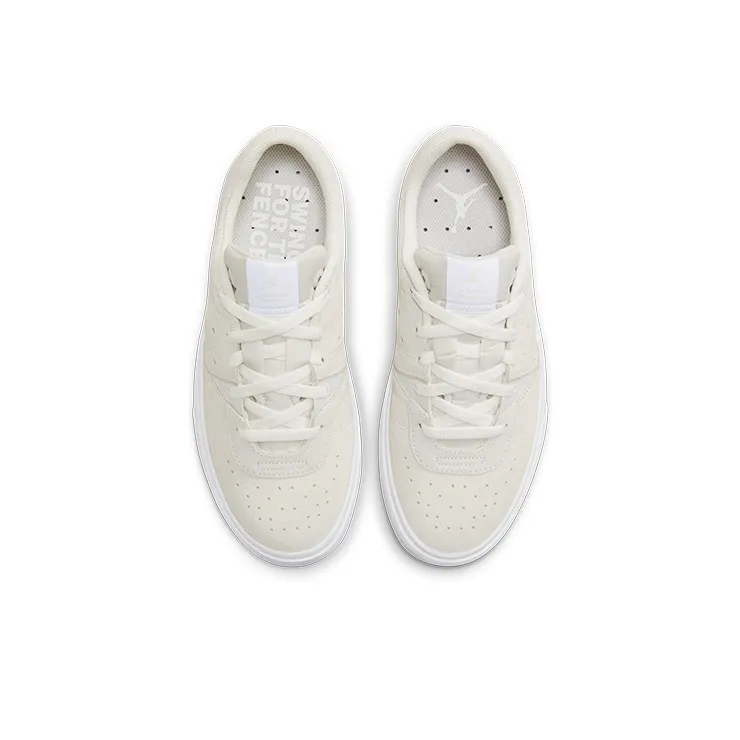 Jordan Series Sail White Women's-3