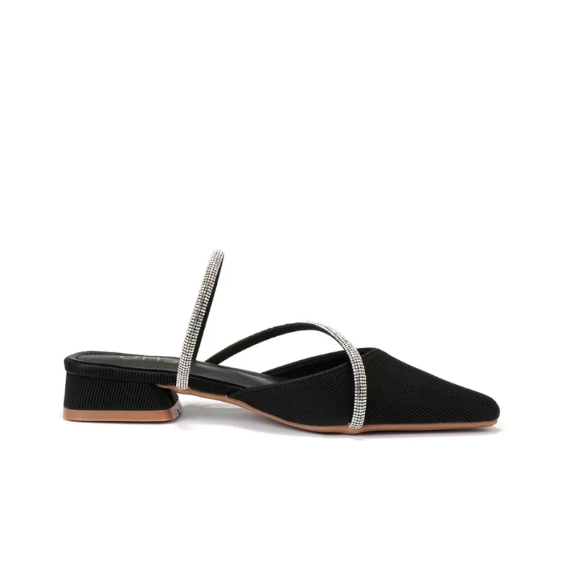 OMS Closed Toe Slippers Women's-1