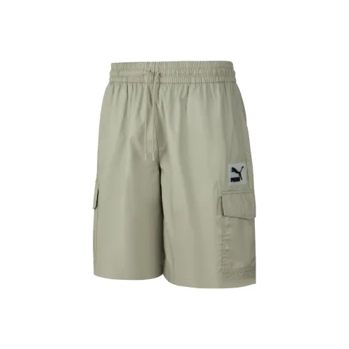 PUMA CLASSICS Casual Shorts Unisex Birch Tree Green