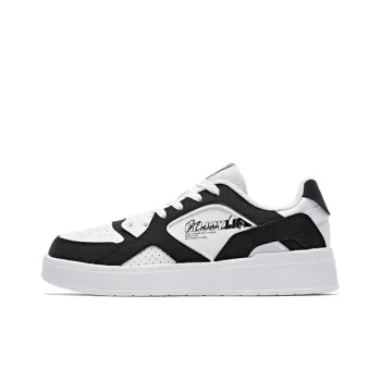 QIAODAN Cute Pet 3.0 Anti-Slip Wear-Resistant Low-Top Skateboard Shoes Women's Black White