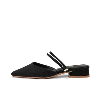 OMS Closed Toe Slippers Women's