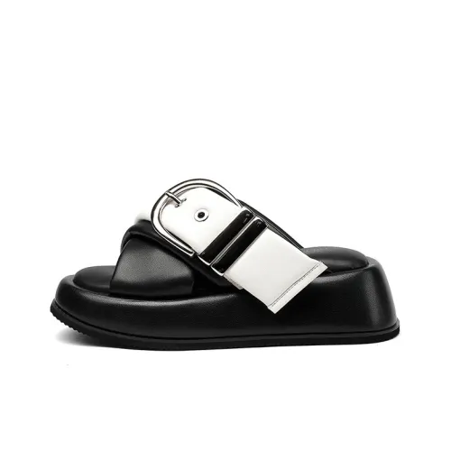PRETY PEKI Stylish Sandals Women's Black