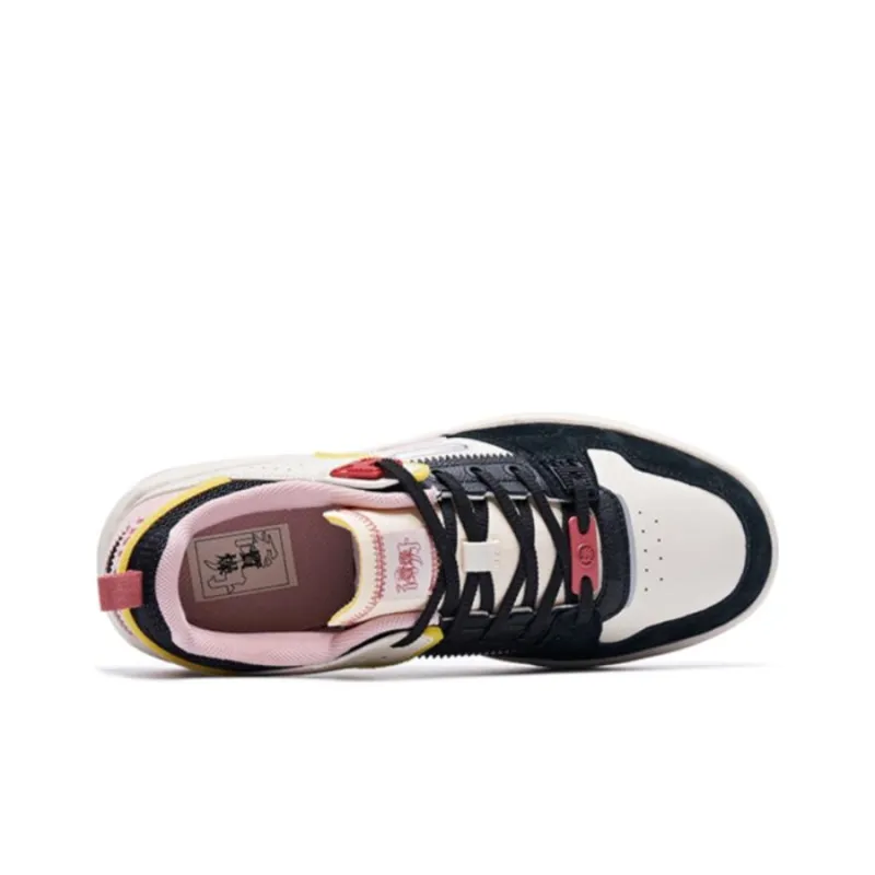 QIAODAN Non slip Lightweight Low Top Skateboard Shoes Women's Black White Pink-2