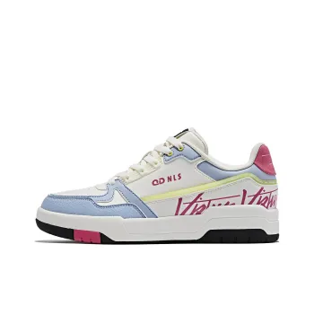 QIAODAN Slip Resistant Shock Absorbers With Abrasion Resistant Properties Low Top Skateboard Shoes Women's White Blue