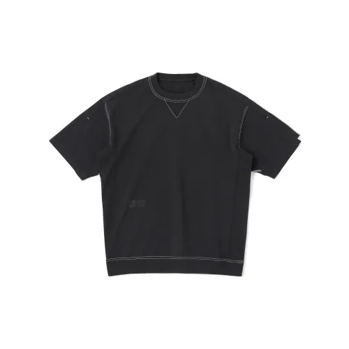 New Balance Regular Fit T-Shirts Men Black