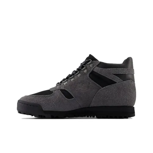 New Balance Rainier Low Shoes 'Magnet Black'