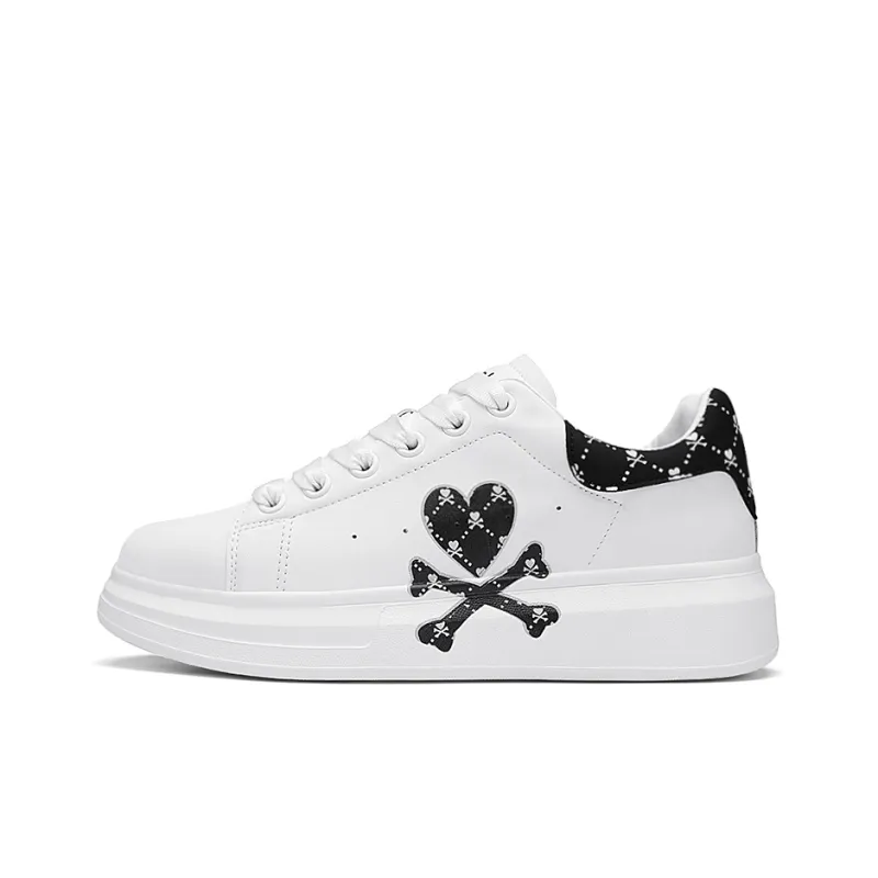 Tokidoki Heart Crisscross Bone Stylish Skateboarding Shoes Unisex-0