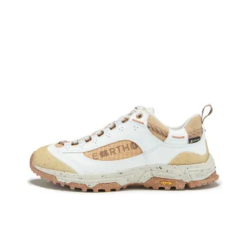 KOLON SPORT Move Earth Slip Resistant Water Resistant Coverage Low Top Trekking Shoes Unisex Beige Yellow