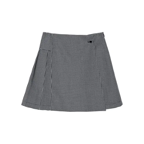 Fstudio Casual Short Skirts Women's Black/White Plaid