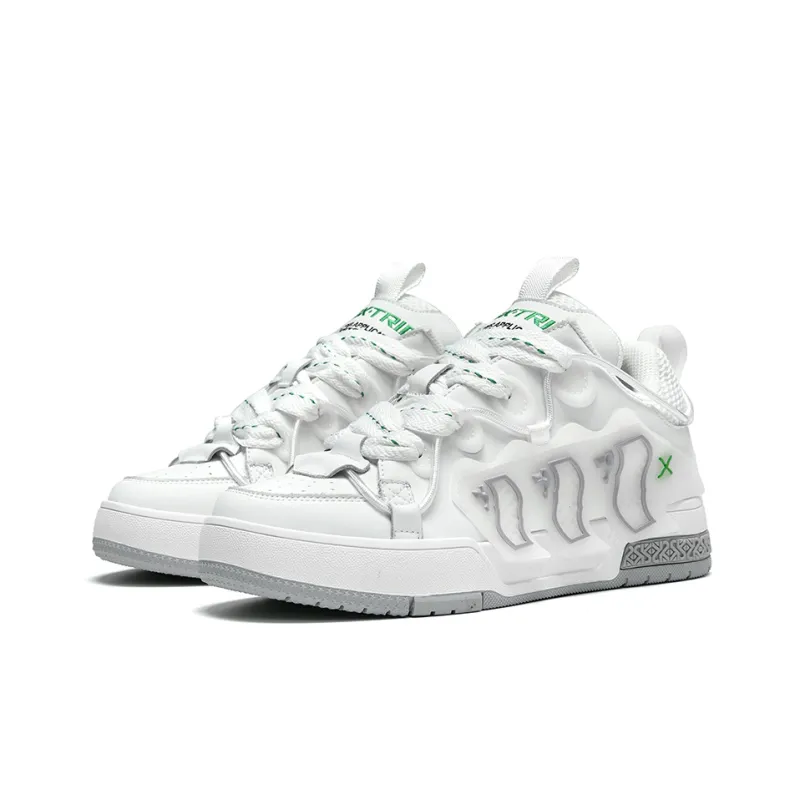 SK.TRIP Mid Top Stylish Skateboarding Shoes Unisex Vintage White-2