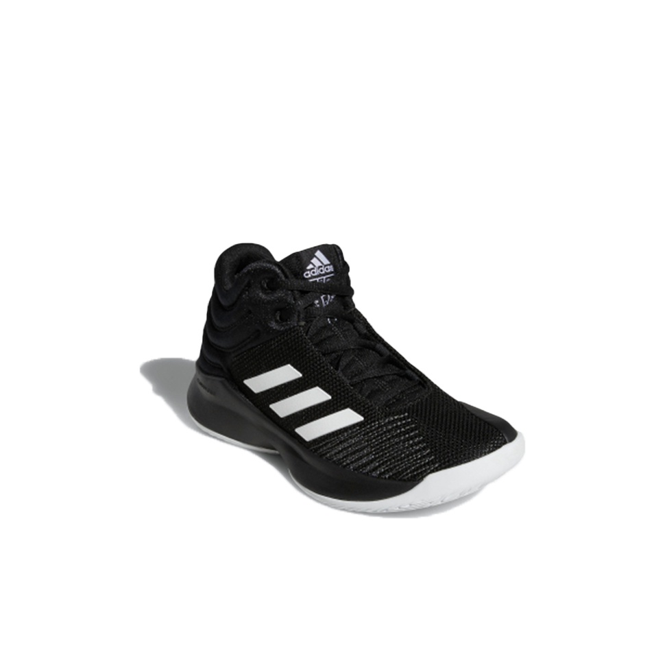 Adidas pro fashion spark