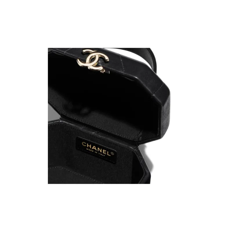 CHANEL Lambskin One Shoulder Crossbody Makeup Bag Trumpets Women's Black-2