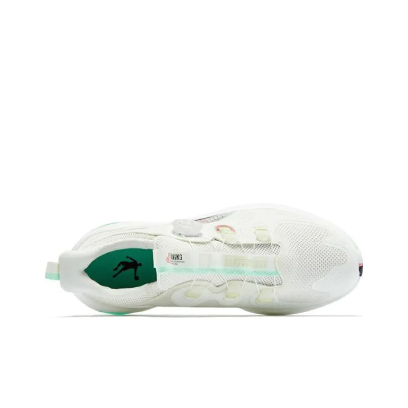 QIAODAN Slip Resistant Lightweight Rebound Low Top Running Shoes Men's White Green-3