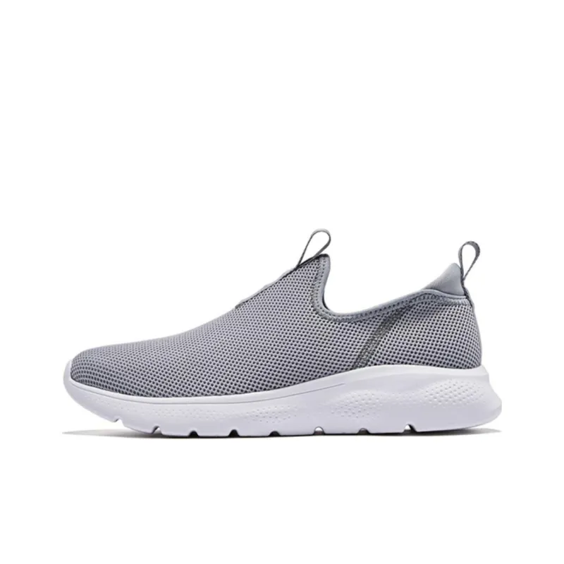 QIAODAN Breathable And Resilient Low Top Running Shoes Men's Gray White-0