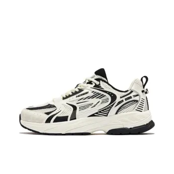 QIAODAN Kaiyuan 1.0 Anti Slip Wear Resistant Low Top Sports Casual Shoes Men's White Black
