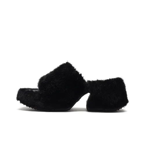 DAPHNE LAB Cushioning Quiet Slide Slippers Women's