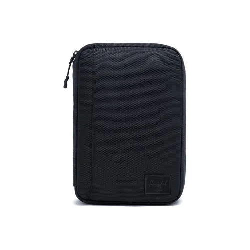 Herschel Clutches Black