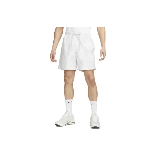 Nike SPORTSWEAR TECH PACK Casual Shorts Men White