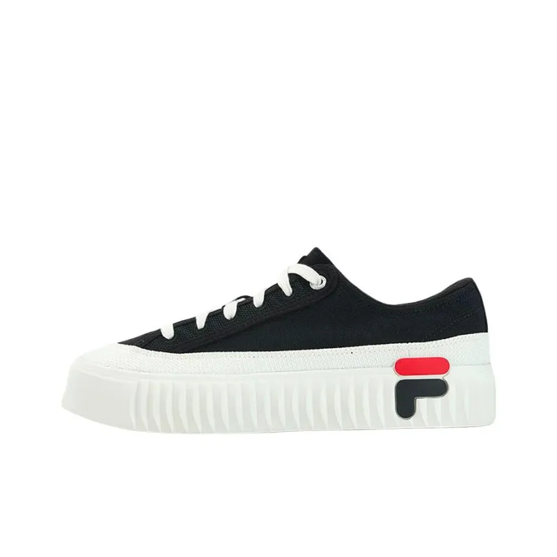 FILA Gear Low Top Skateboard Shoes Women's Black White-0