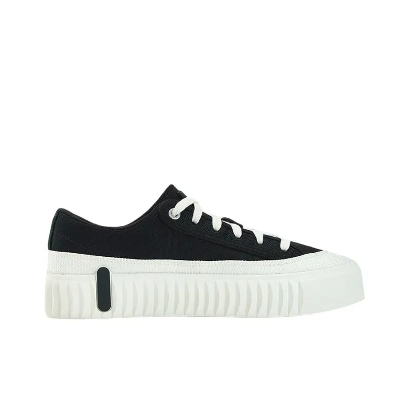 FILA Gear Low Top Skateboard Shoes Women's Black White-1