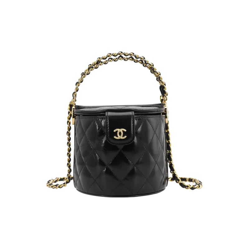 CHANEL 23C Early Spring Lambskin Picnic Bag, Bucket Bag, Shoulder Bag, Crossbody Bag Regular Women's Black-1