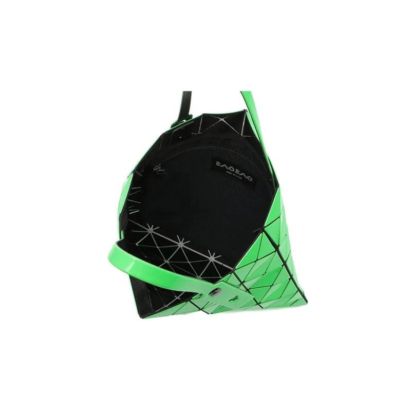 ISSEY MIYAKE Lucent Gloss Artificial Leather Tote Bag, Shopping Bag, Shoulder Bag, Handbag Women's Green-5