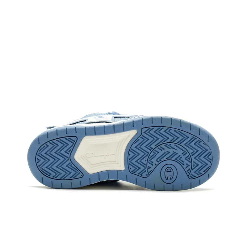 Champion Low Top Skateboard Shoes Women's-4