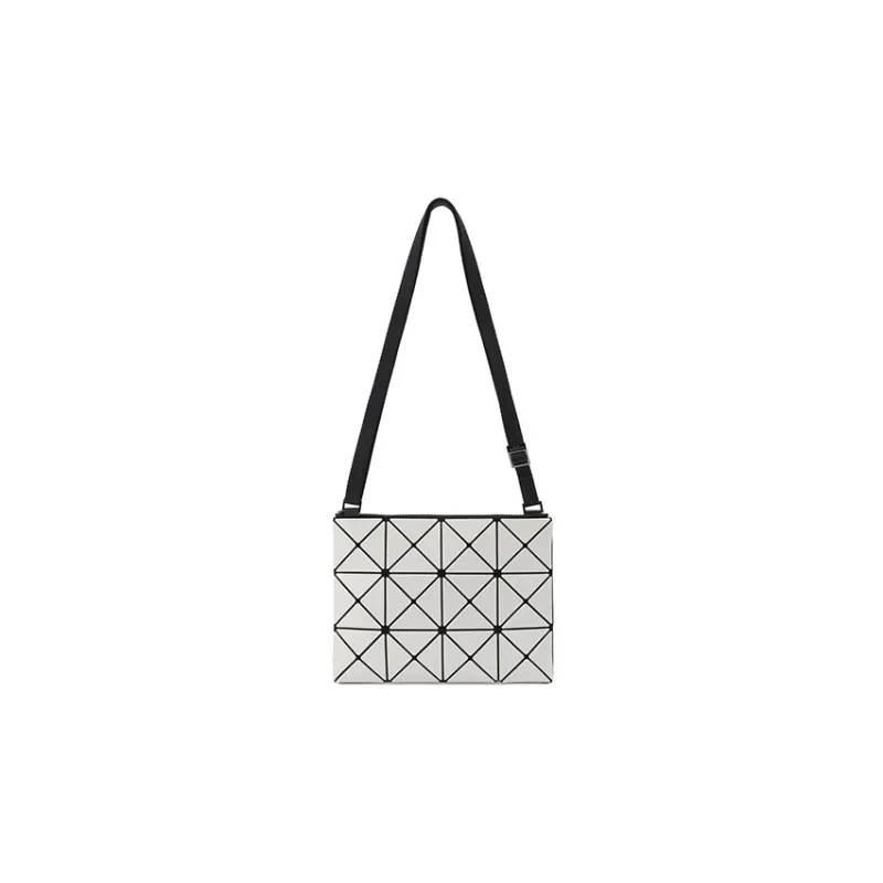 ISSEY MIYAKE Lucent Gloss Polyvinyl Chloride Resin Shoulder Bag Crossbody Bag Regular Women's Light Gray-0