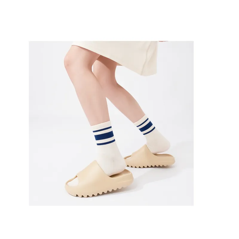 Duanmei Unisex Mid Calf Socks-2