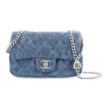 CHANEL 23P SS Washed Denim Flap Bag, Shoulder Bag, Crossbody Bag, No Zip Closure Included Trumpets Women's Washed Denim