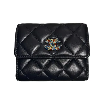 CHANEL Wallets